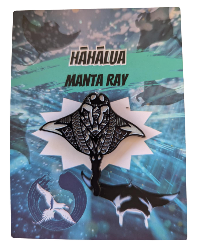 Manta Ray Metal Pin